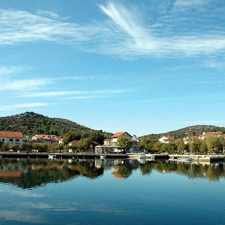 Apartman More Šibenik Kültér fotó