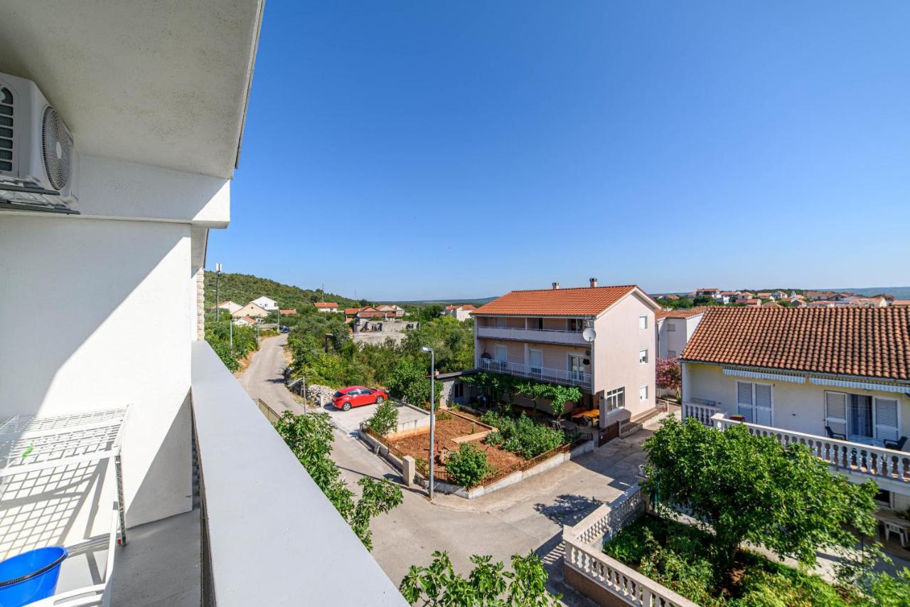 Apartman More Šibenik Kültér fotó